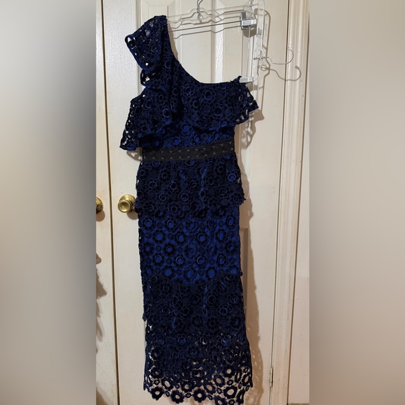 Self-Portrait Navy Floral Lace One-Shoulder Dress - Picture 2 of 8